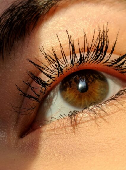 Clumpy Mascara:  How to be clump free