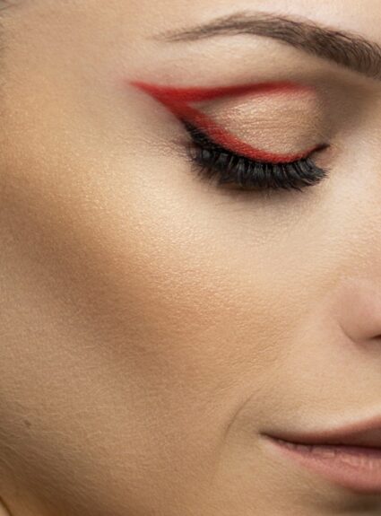 How to contour your face