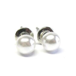 Pearl Studs
