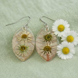 Daisy & Leaf earrings
