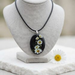 Daisy Pendant on Cord