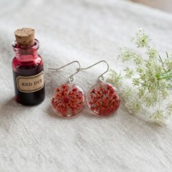 Queen Anne's Lace - Red