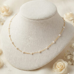Pearl & Chain Necklace