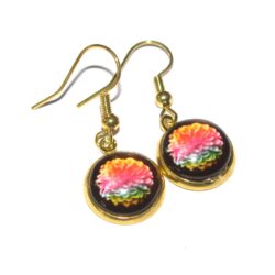 Dahlia Cabochon - Rainbow