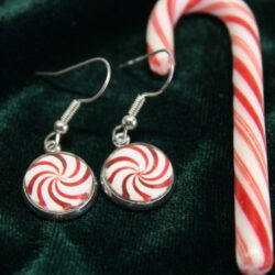 Candy Cane Cabochon - Thin Red Stripes