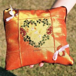 Ivy Leaf Ring Cushion