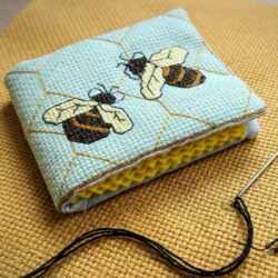 Busy Bees - Needle Storage Book