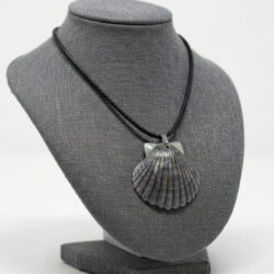 Black Scallop Shell Necklace
