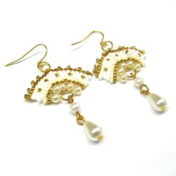 Peyote Fan with Teardrop Pearl - Gold