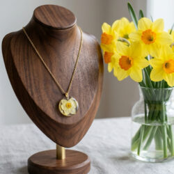 Narcissus Flower Necklace