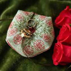 Biscornu - Red Roses Wedding Ring Pillow