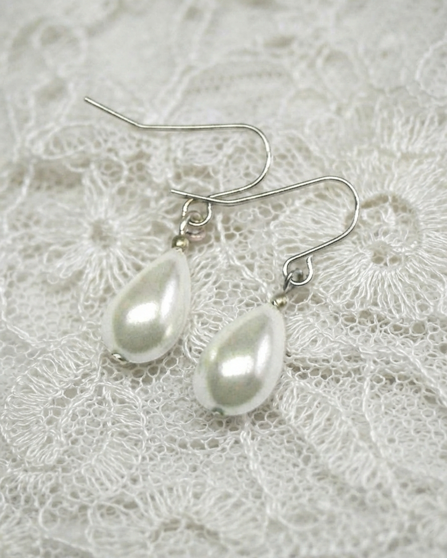 Teardrop Pearls - Silver
